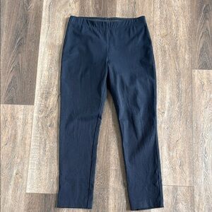 Karen Kane Navy Blue women’s size small. Elastic waist.